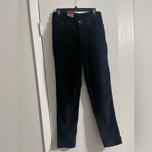 Levi’s Women’s Black Corduroy Pants